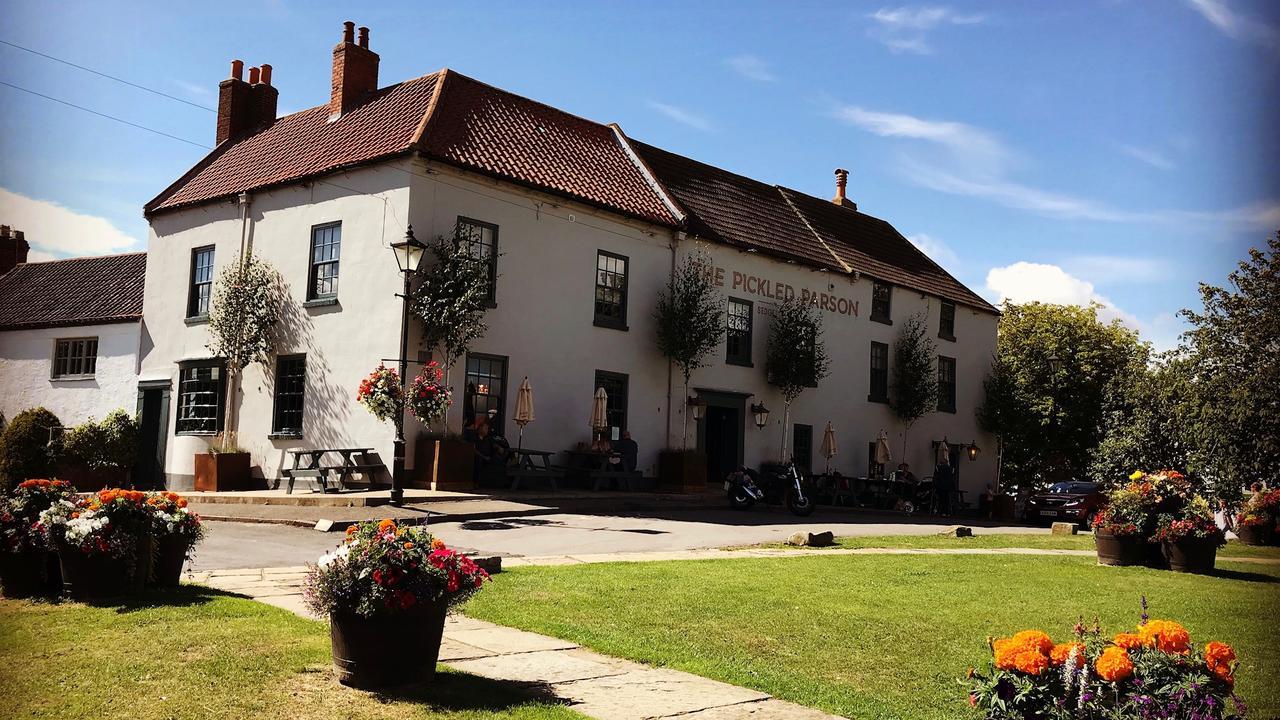 The Pickled Parson Of Sedgefield Hotel Exterior photo